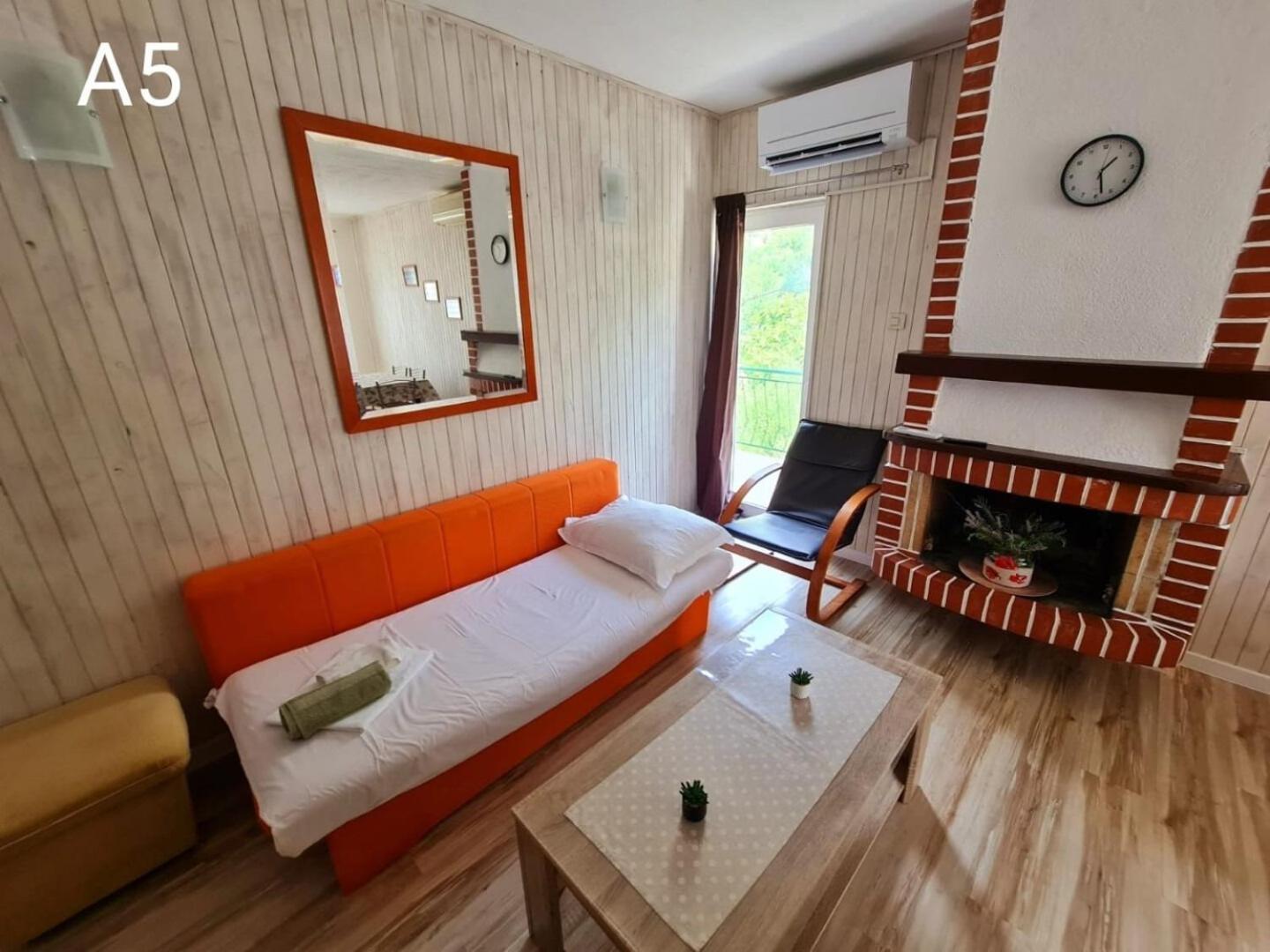 Apartments More Živogošće Zewnętrze zdjęcie